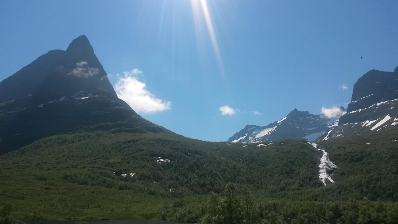 Phillipshaugen Lodge Oksendalsora Buitenkant foto